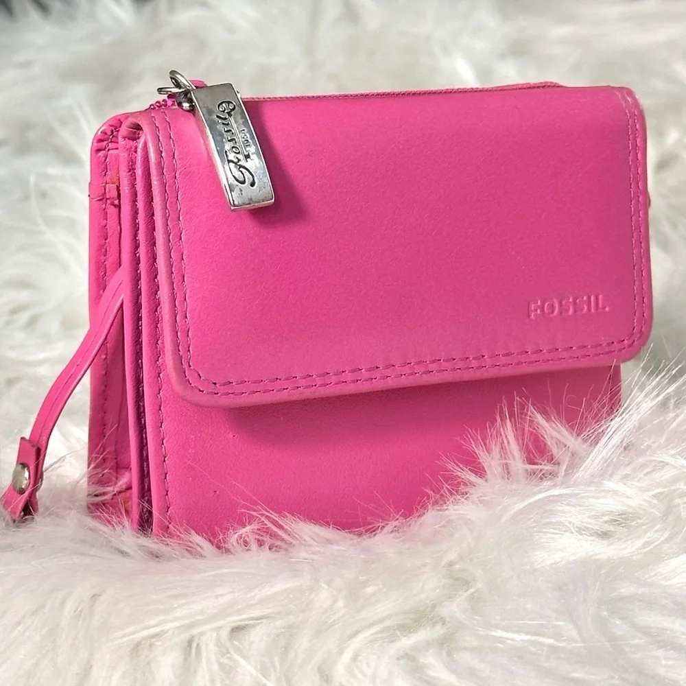 FOSSIL Genuine Leather Mini Bifold Silver Snap Wallet in Fuchsia - Vintage; EUC
